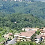 Il Girasole 3*