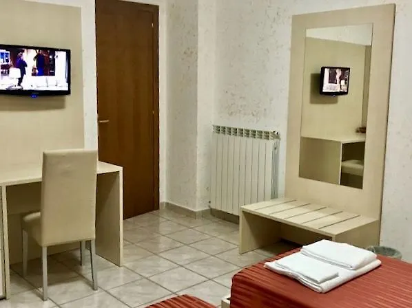 Il Girasole 住宿加早餐酒店 Rogliano